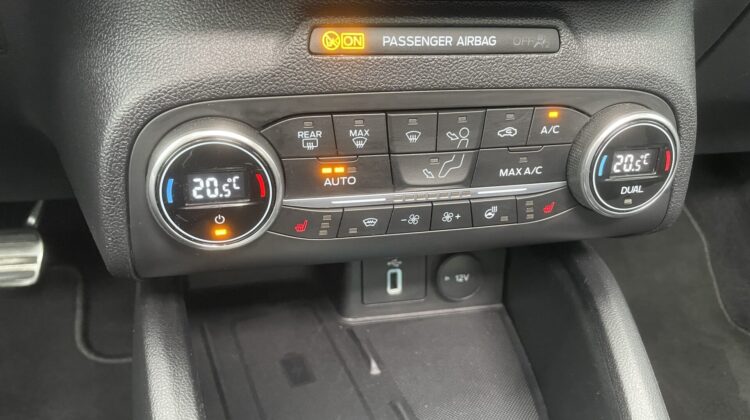 Focus 1,5 Automatik Turnier ST-Line Pano B&O AHK
