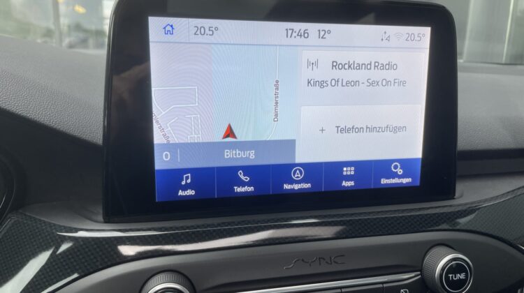 Focus 1,5 Automatik Turnier ST-Line Pano B&O AHK