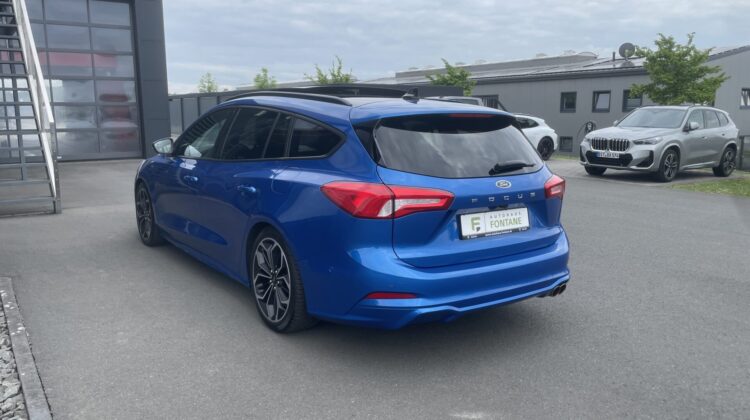 Focus 1,5 Automatik Turnier ST-Line Pano B&O AHK