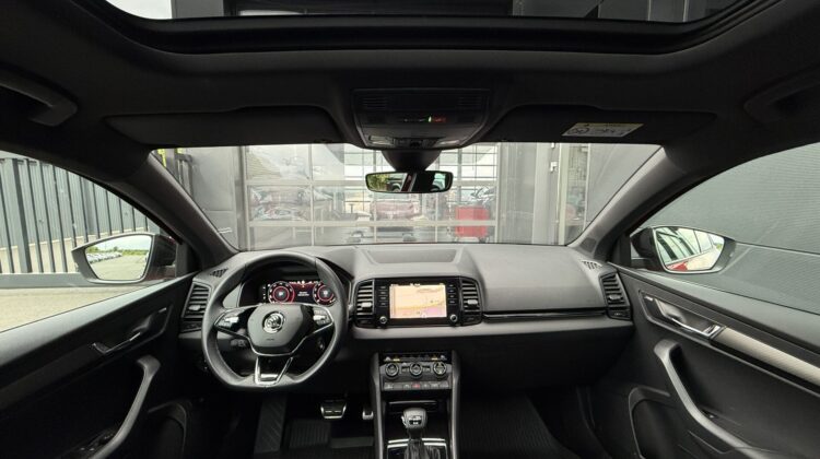 Karoq 2.0TSI Sportline 4×4 DSG Pano 19″ Kamera