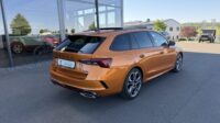 Octavia 2,0TDi Kombi RS Pano 19″ AHK DCC Matrix