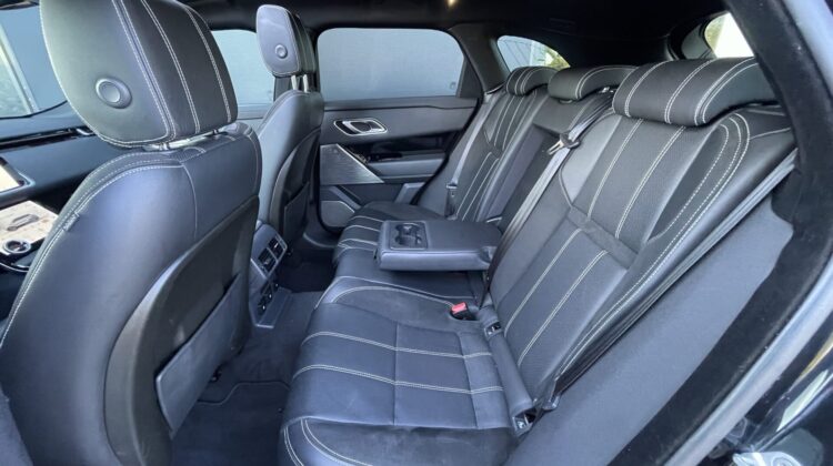 Range Rover Velar R-Dynamic Pano AHK 22″ Luft