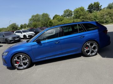 Octavia Kombi 2.0TSI RS 19″Leder Canton Facelift