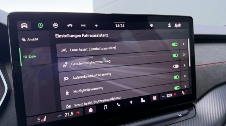 Octavia Kombi 2.0TSI RS 19″Leder Canton Facelift