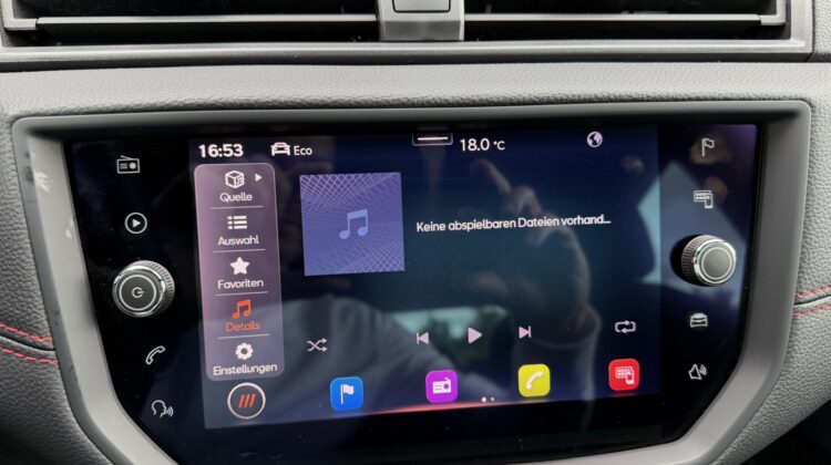 Arona TSi Schalter FR 18″ Sitzhz Kamera LED