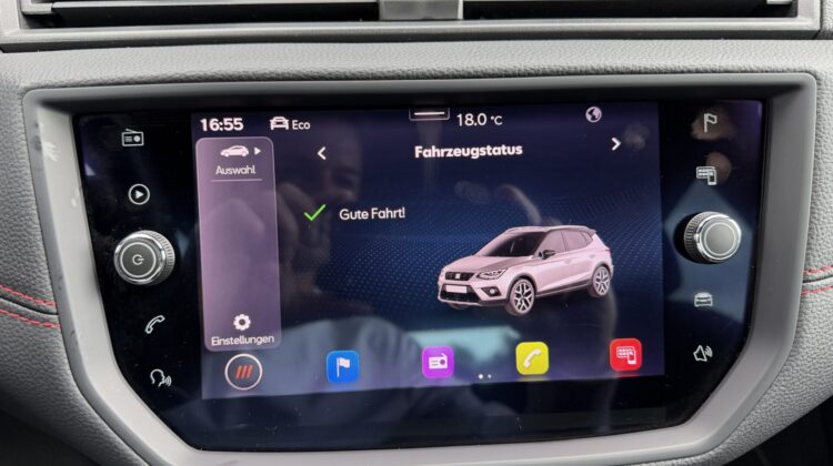 Arona TSi Schalter FR 18″ Sitzhz Kamera LED