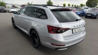 Superb Kombi 2,0TDi Sportline 4×4 AHK Pano Canton