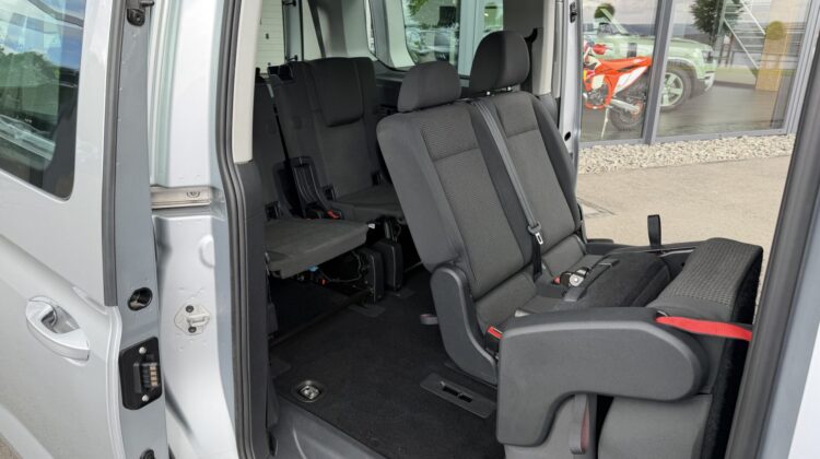 Caddy 2,0TDi Maxi 7-Sitze Schalter Carplay