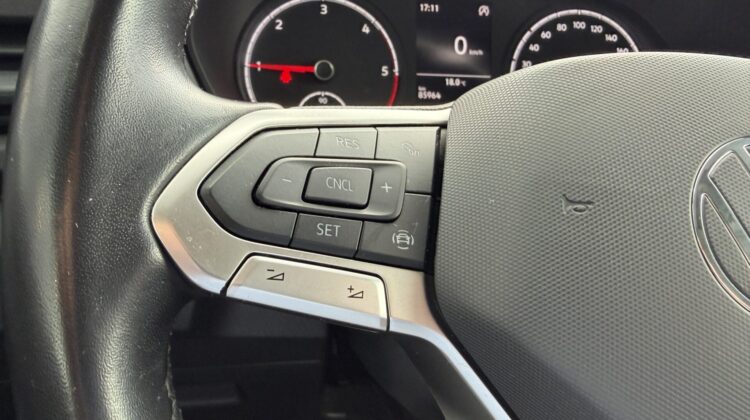 Caddy 2,0TDi Maxi 7-Sitze Schalter Carplay