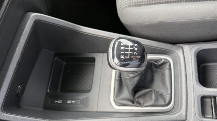 Caddy 2,0TDi Maxi 7-Sitze Schalter Carplay
