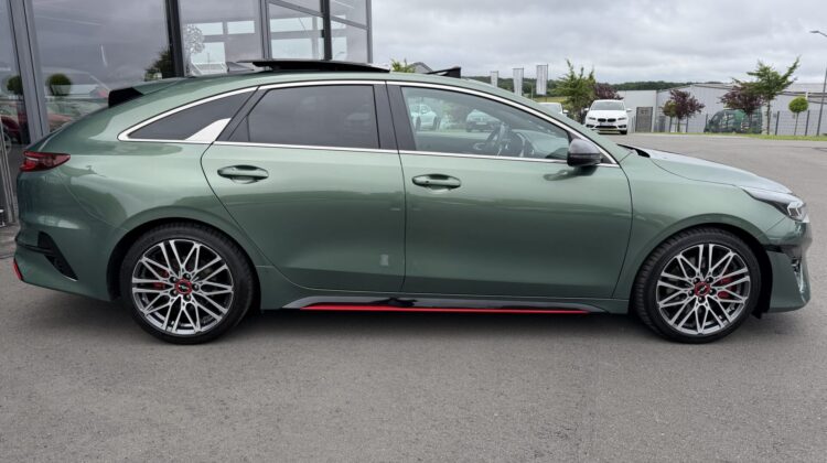 ProCeed GT Kombi Pano AHK Key Alcantara Kamera