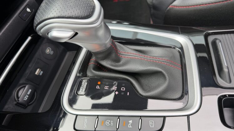 ProCeed GT Kombi Pano AHK Key Alcantara Kamera