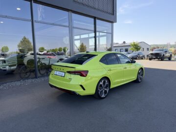 Octavia 2,0TSi RS Limo Facelift AHK Canton Leder