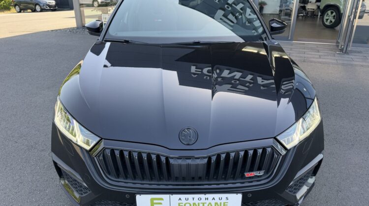 Octavia 2,0TDi Kombi RS 4×4 Pano AHK Standhz ACC
