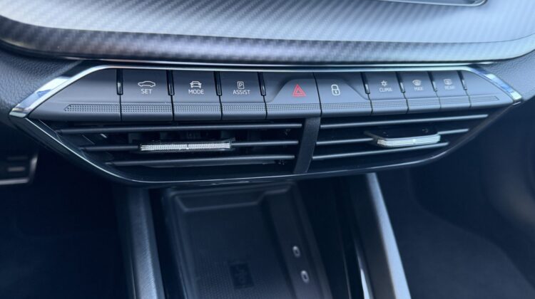 Octavia 2,0TDi Kombi RS 4×4 Pano AHK Standhz ACC