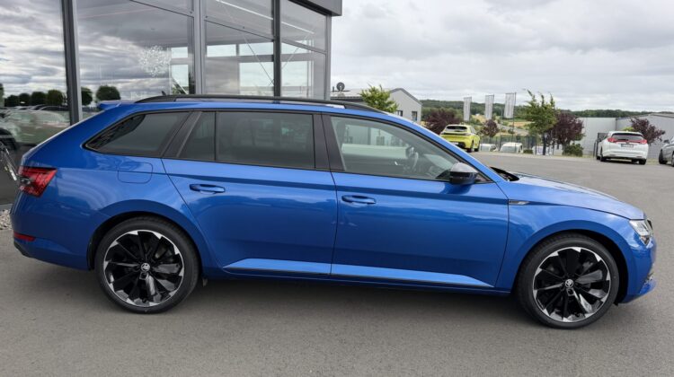 Superb 1,4TSi PlugIn Kombi Sportline iV AHK Sthz