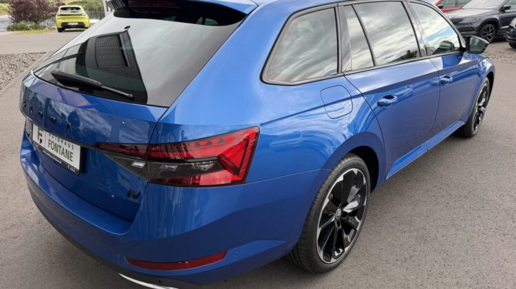 Superb 1,4TSi PlugIn Kombi Sportline iV AHK Sthz