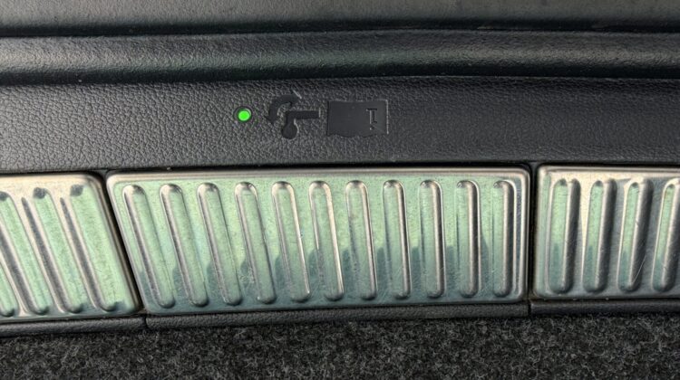 Superb 1,4TSi PlugIn Kombi Sportline iV AHK Sthz
