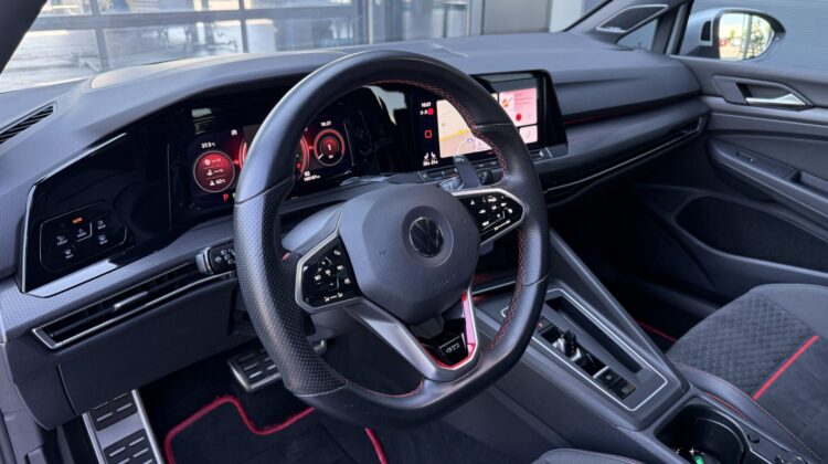 Golf VIII GTI Clubsport H/K Sound 19″ IQ DCC HUD