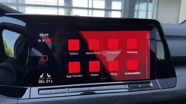 Golf VIII GTI Clubsport H/K Sound 19″ IQ DCC HUD