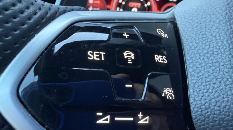 Golf VIII GTI Clubsport H/K Sound 19″ IQ DCC HUD