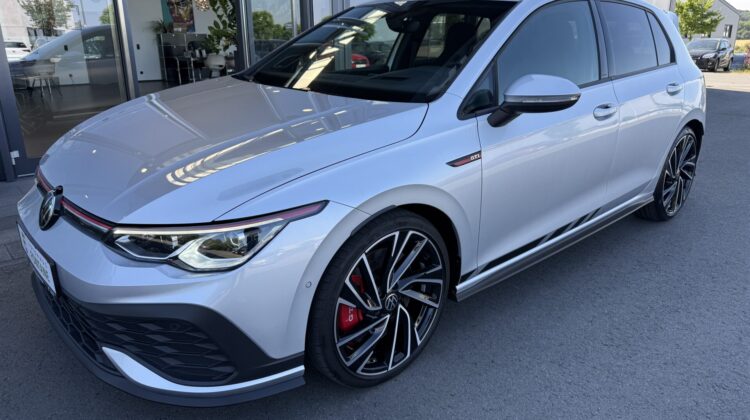 Golf VIII GTI Clubsport H/K Sound 19″ IQ DCC HUD