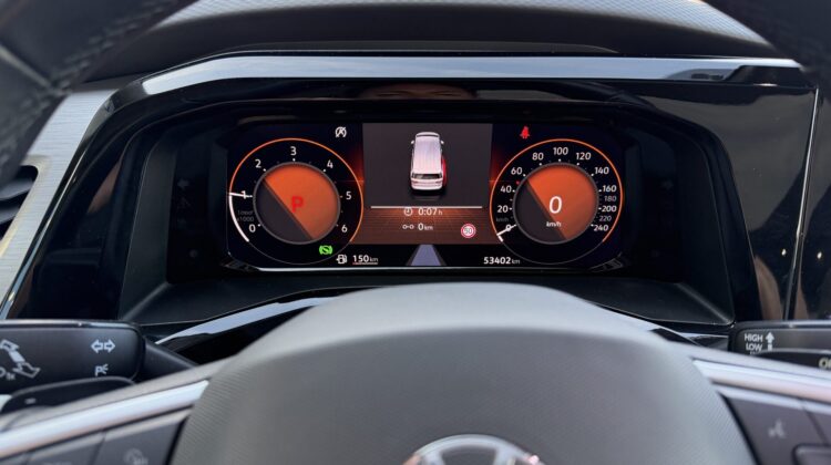 T7 Multivan 2,0TDi 110kw DSG 7-Sitze Pano Navi
