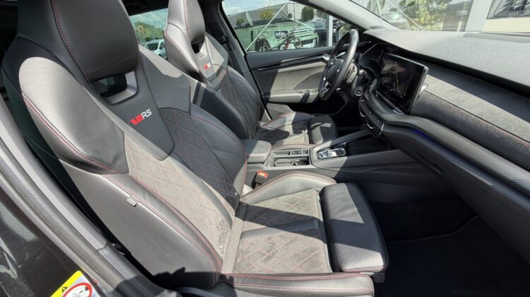 Octavia 2,0TDi Combi RS Pano 19″ Alcan. Massage