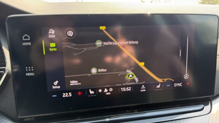 Octavia 2,0TDi Combi RS Pano 19″ Alcan. Massage