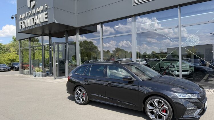Octavia 2,0TDi Combi RS Pano 19″ Alcan. Massage