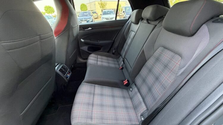 Golf VIII DSG GTI IQ-Light Alcantara Virtual