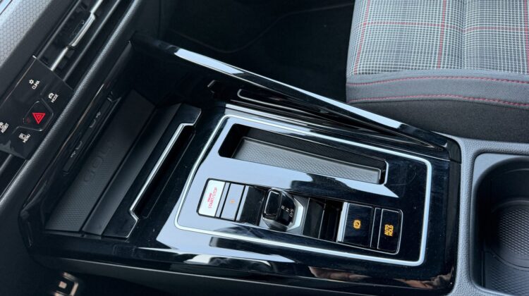 Golf VIII DSG GTI IQ-Light Alcantara Virtual