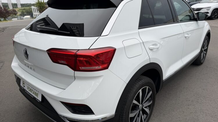 T-Roc Style Kamera AHK MFL Tempomat PDC 2x
