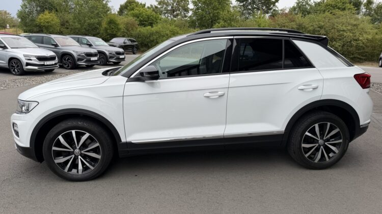 T-Roc Style Kamera AHK MFL Tempomat PDC 2x