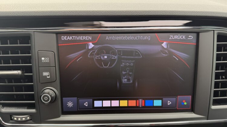 Leon ST Cupra 300PS 4Drive Pano Alcantara Navi