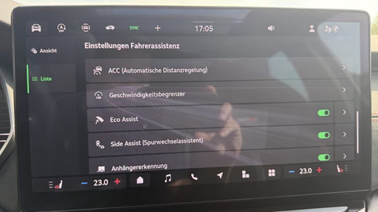 Octavia Kombi 2.0TSI RS Pano AHK Leder Canton