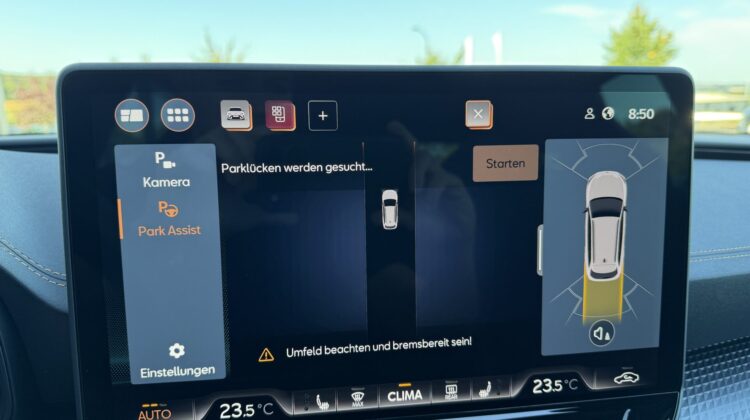 Leon Sportstourer 2.0TSI 4Drive Pano Schalensitz