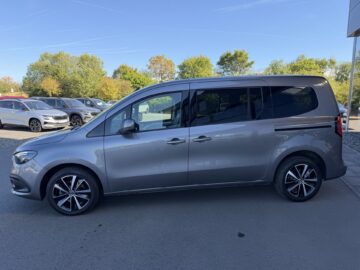 T-Klasse 180 lang Progressive 7-Sitzer Leder Kamera