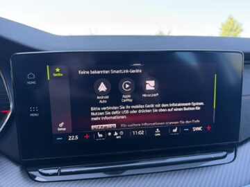Octavia Kombi 2,0TSi RS Pano AHK 19″ Matrix ACC