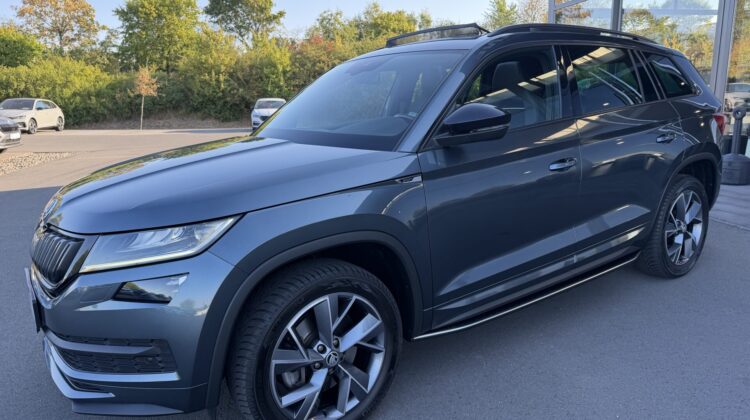 Kodiaq 2,0TDi Sportline 4×4 Pano AHK Standhz.