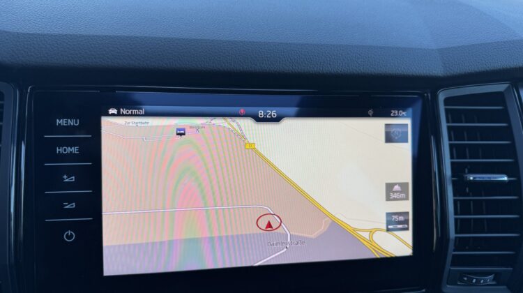Kodiaq 2,0TDi Sportline 4×4 Pano AHK Standhz.