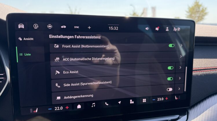 Octavia Limo 2.0TSI RS Facelift AHK Matrix ACC