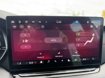 Octavia Kombi 2.0TSI RS 19″ Virtual Facelift ACC